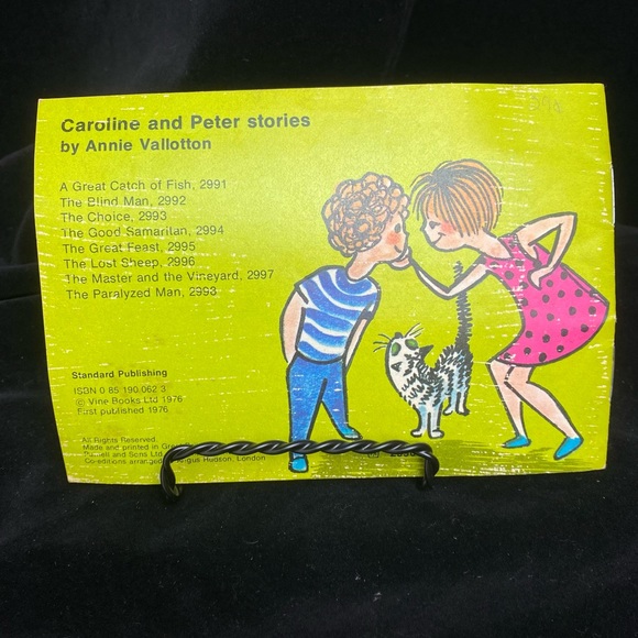 Vintage Annie Vallotton The Lost Sheep Caroline and Peter stories 70’s Paperback - Picture 3 of 15